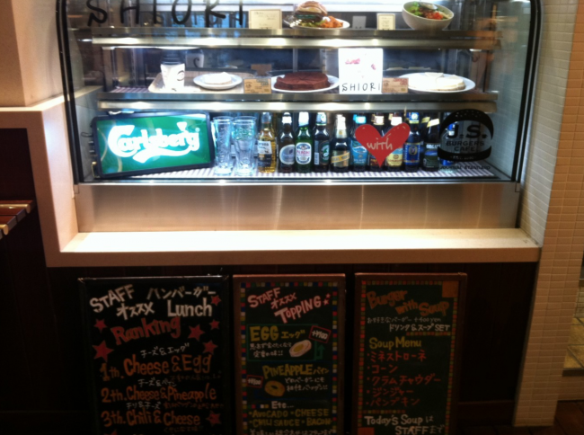 新宿南口 食べログ3 5以上 メディアで大人気の Jsバーガー グルメプラス