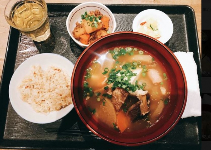 東京駅近辺でほくほく美味しいおでんが食べながら宴会 おすすめなレストラン グルメプラス